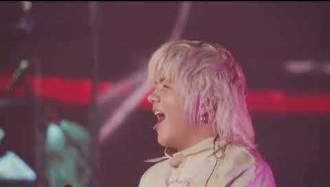 Frame from โง่ก็แค่เงียบ